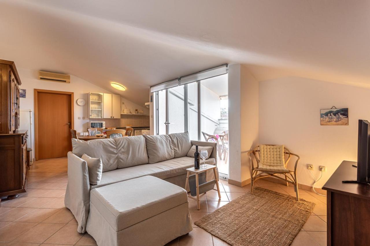 Apartment Tereza Malinska Luaran gambar